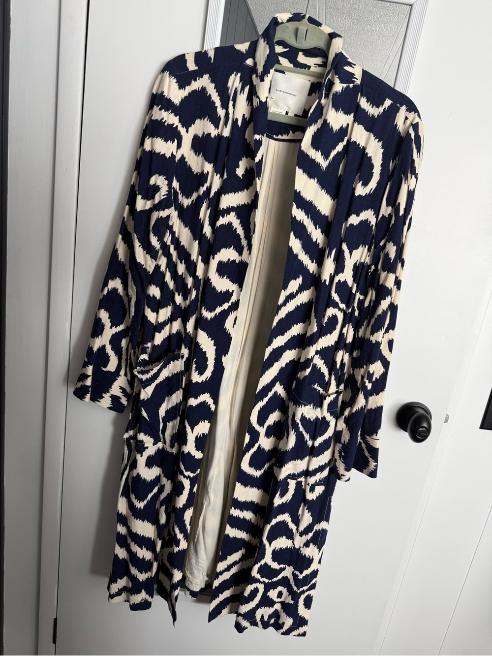 Navy & Cream Patterned Women’s Open-Front Coat